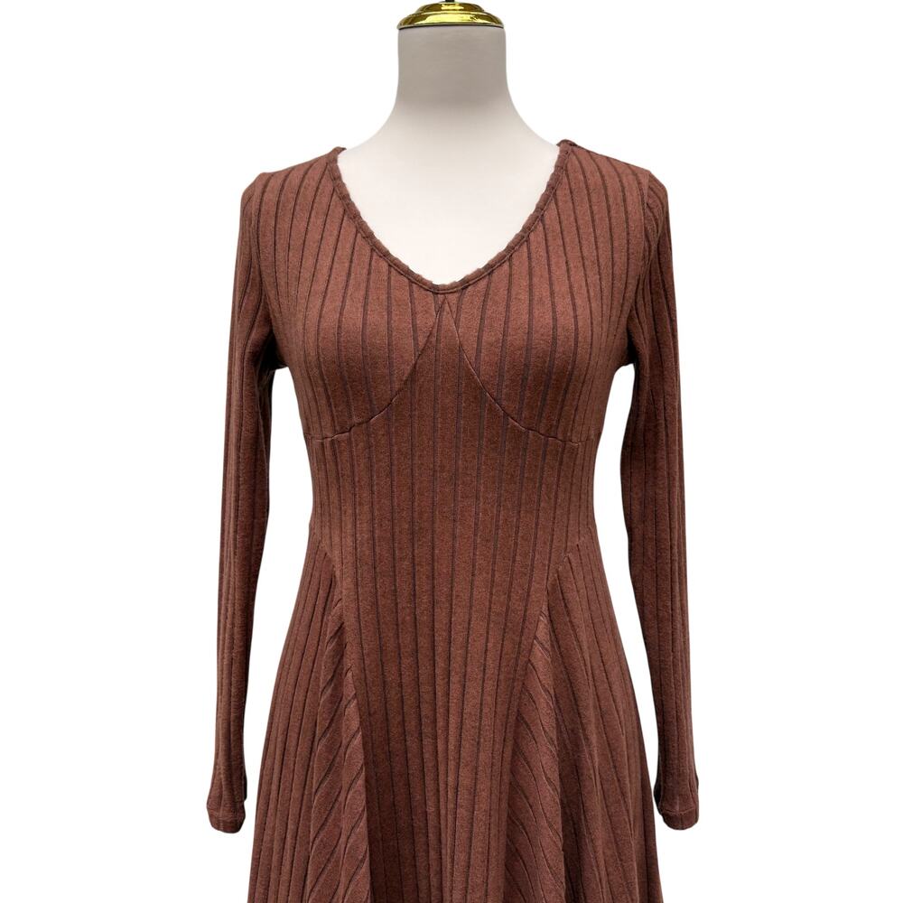 Halara Dress Sz Sm Ribbed Knit Flare Long Sleeve Flowy Casual Brown Minimalist - Picture 2 of 9